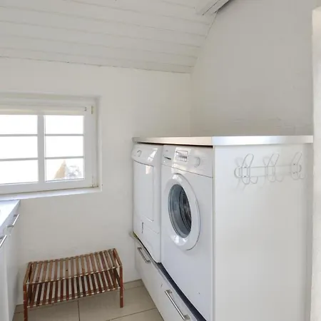 Ferienhaus 6 Bedroom Awesome In Ringkobing *
